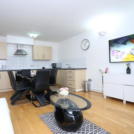Gorgeous 2 Bedroom 2 Bathroom Woolwich London Exterior foto