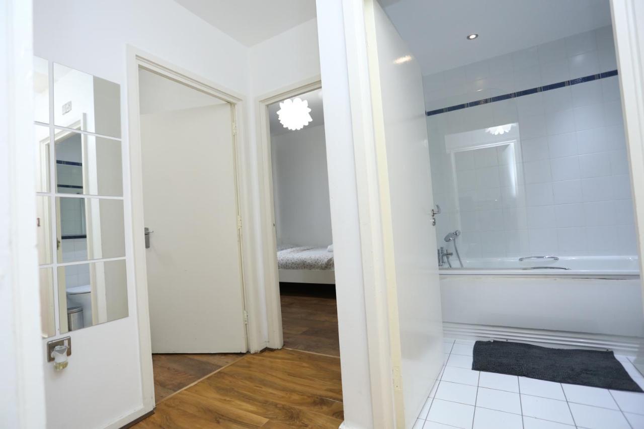 Gorgeous 2 Bedroom 2 Bathroom Woolwich London Exterior foto